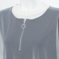 楊ゼンモデルのカットソーセット。