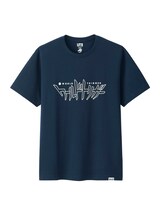 「ジャンプ50thグラフィックT」（「ワールドトリガー」）(c)葦原大介/集英社