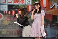 左から鈴木愛奈、大森日雅。