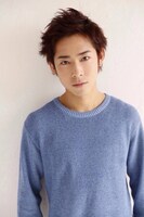 井宿役の葉山昴。