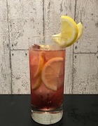 春雄モチーフのノンアルコールカクテル「豪指のジンジャーエール」。