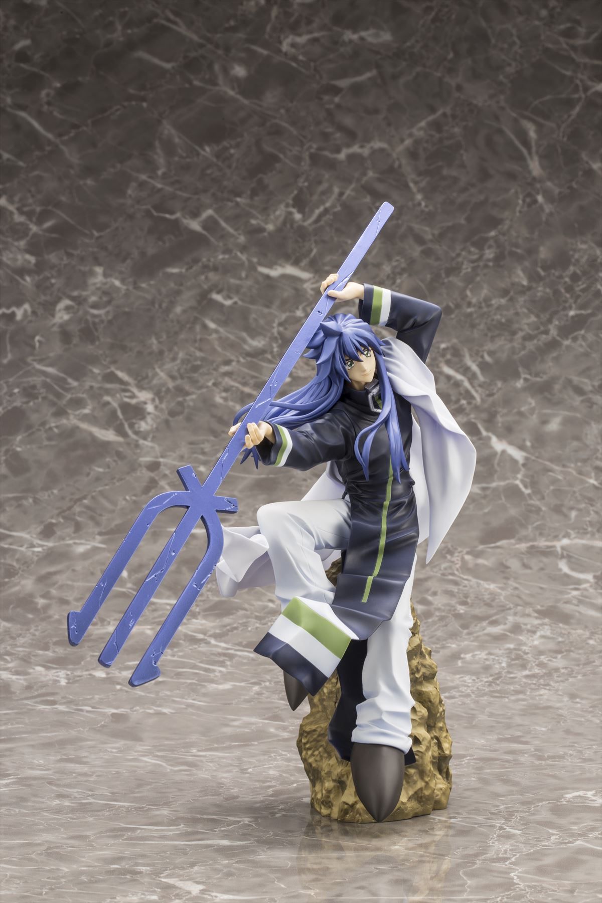 「ARTFX J 楊ゼン」