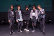 DearDreamのメンバー。左から正木郁、溝口琢矢、石原壮馬、富田健太郎、太田将熙。
