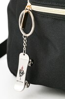 八田美咲モデルのバッグ。