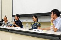 シンポジウムの様子。左から山田舜也、押見修造、伊藤亜紗、富里周太。