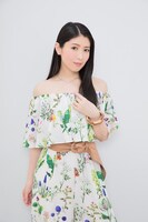 現見ケミィ役の茅原実里。