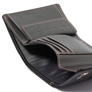 神威モデルの財布。