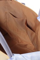 逢坂壮五モデルのかごバッグ。