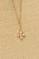 七瀬陸モデルのかごバッグ。