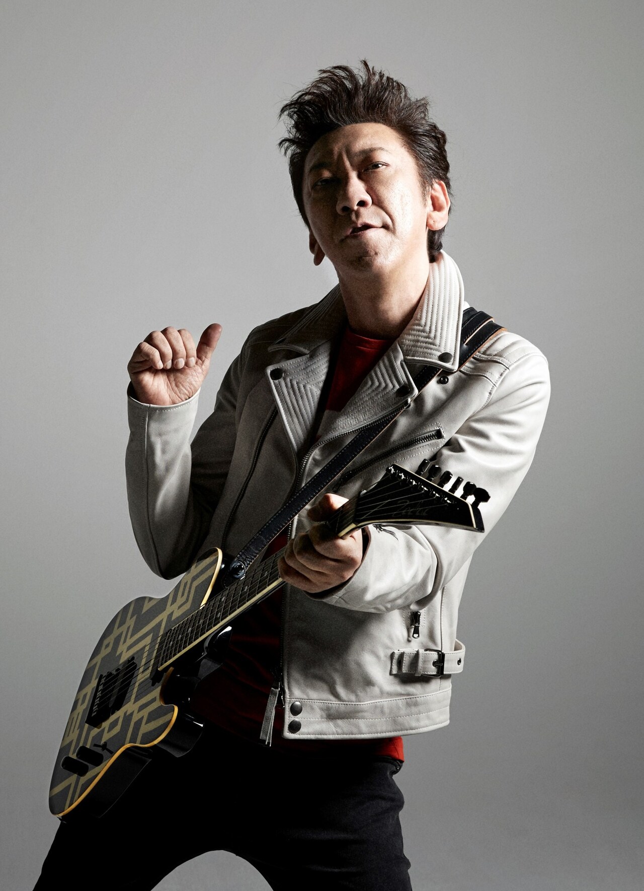 布袋寅泰が「北斗の拳」35周年記念の“202Xテーマソング”を書き下ろし