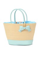 四葉環モデルのかごバッグ。