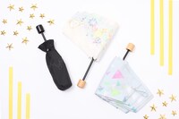 「アイドリッシュセブン」とコラボした折りたたみ傘。