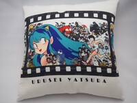 「ミニクッション」2160円