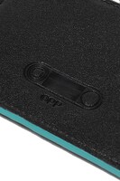 縢秀星モデルのパスケース。