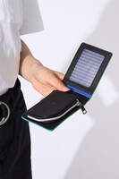 狡噛慎也モデルのパスケースの使用例。