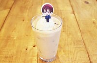 「つばきのほうじ茶ミルクフロート」