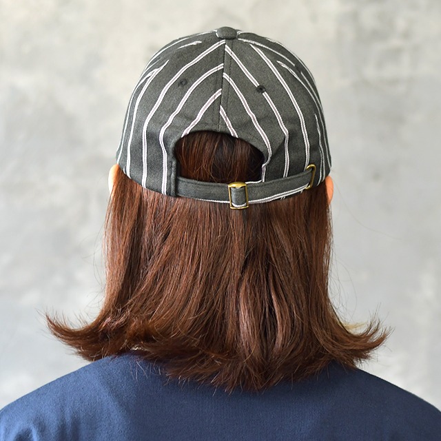 刺繍ローキャップ