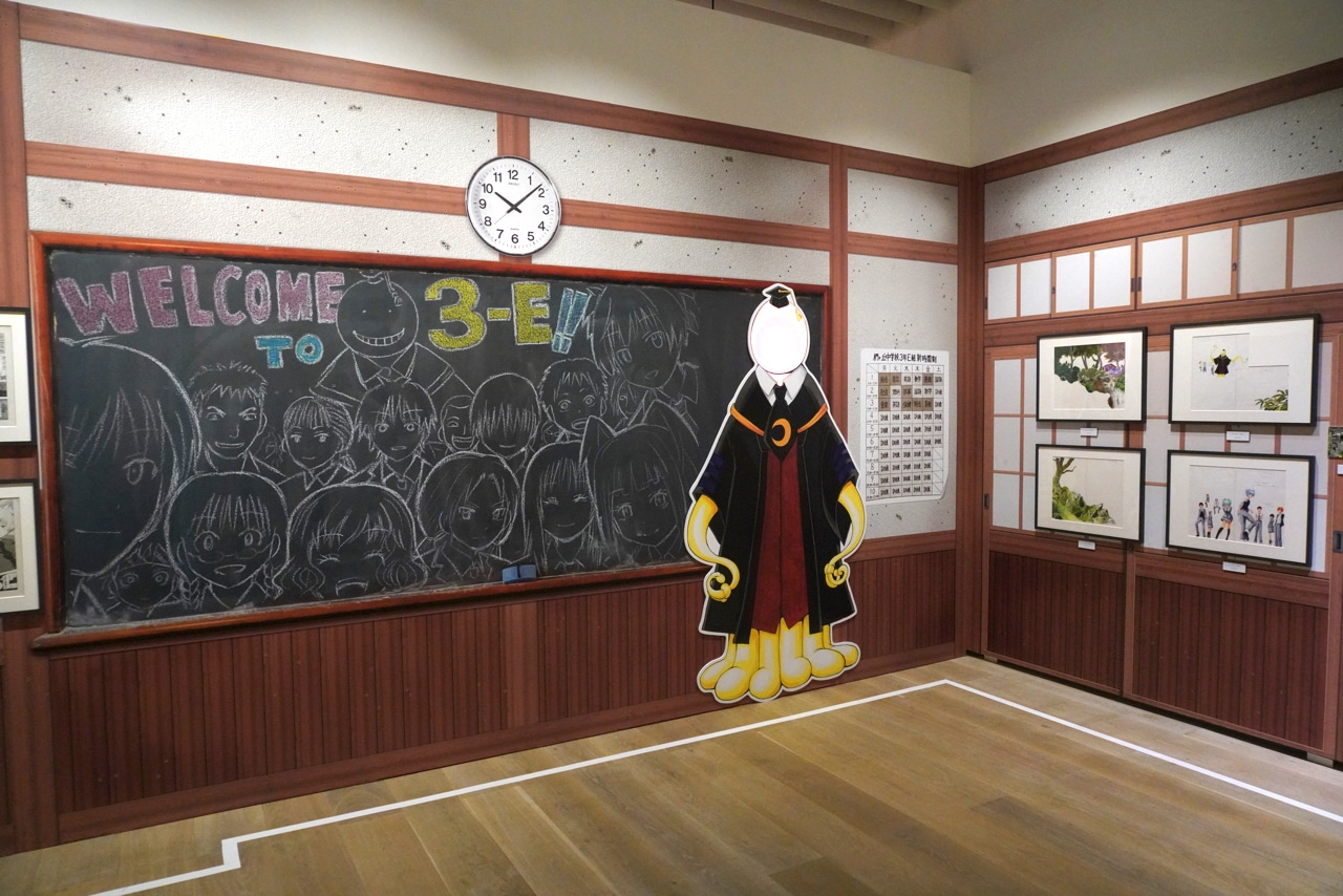 「暗殺教室」の展示コーナー。(c)松井優征／集英社