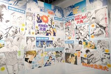 「テニスの王子様」の展示コーナー。(c)許斐 剛／集英社