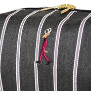 刺繍トラペーズポーチ