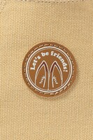 サーバルモデルのスニーカー。