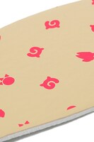 トキモデルのスニーカー。