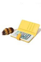 サーバルモデルのスマートフォンケース。