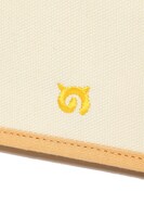 サーバルモデルのバッグ。