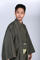 南米仁演じる漫画描男。