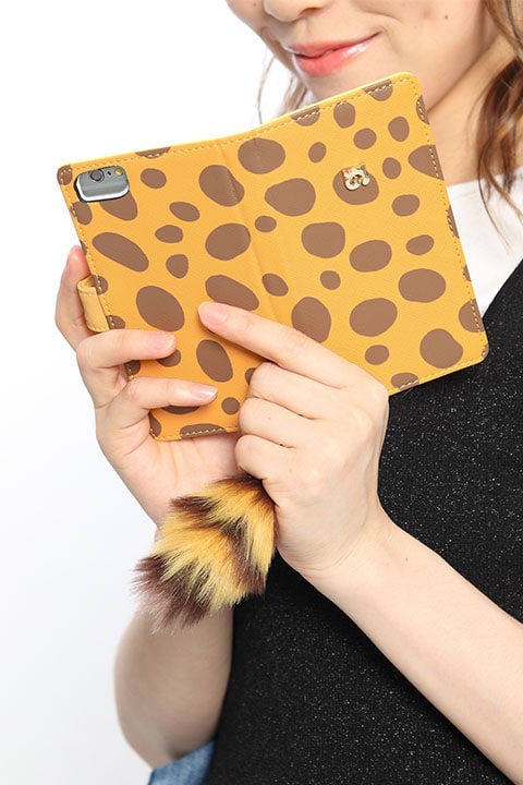 サーバルモデル スマートフォンケース けものフレンズ SuperGroupies けもフレ」サーバル模様のランジェリーや、トキ＆かばんモデルの