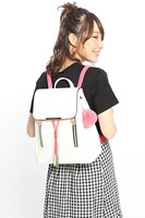 トキモデルのバッグ着用イメージ。