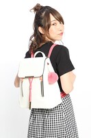 トキモデルのバッグ着用イメージ。