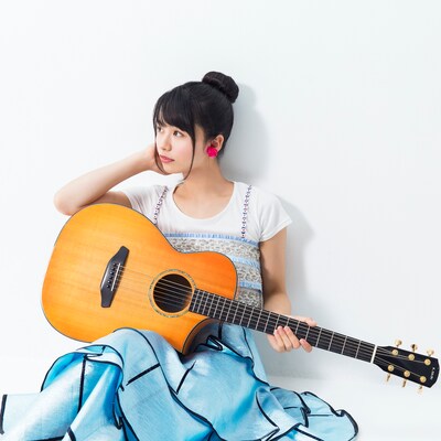 「私今あなたに恋をしています」のジャケット。