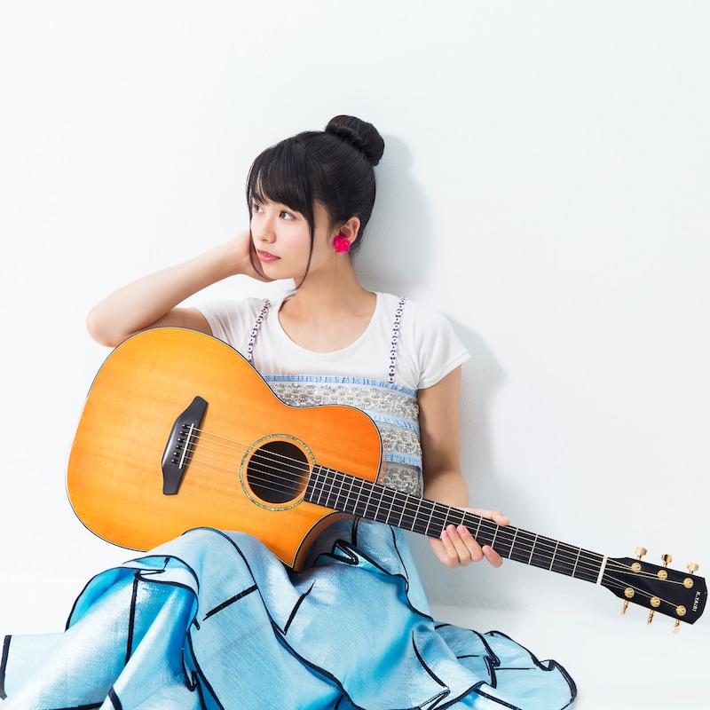 「私今あなたに恋をしています」のジャケット。