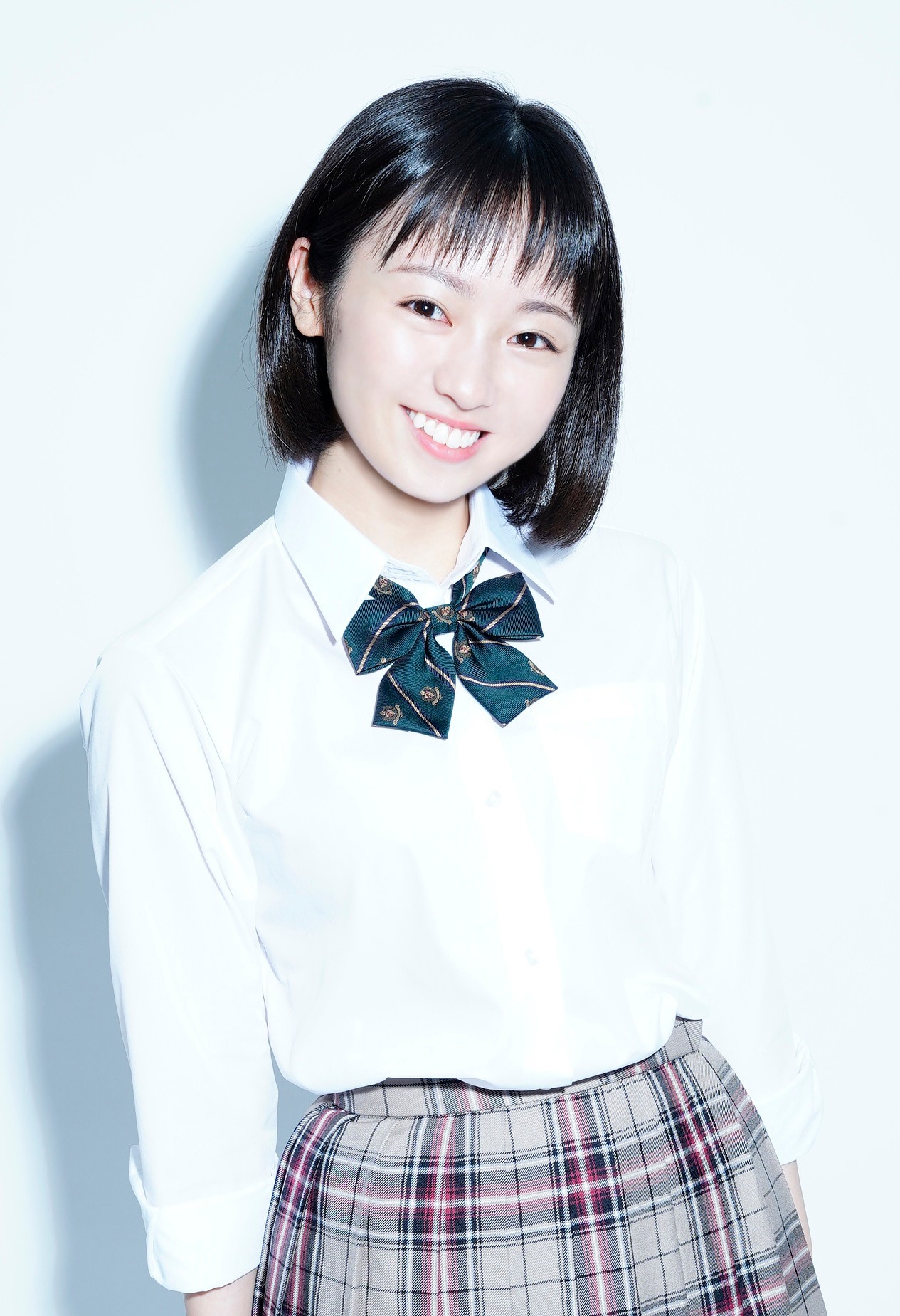 今泉佑唯（欅坂46）(c)新田章/講談社 (c)「恋のツキ」製作委員会