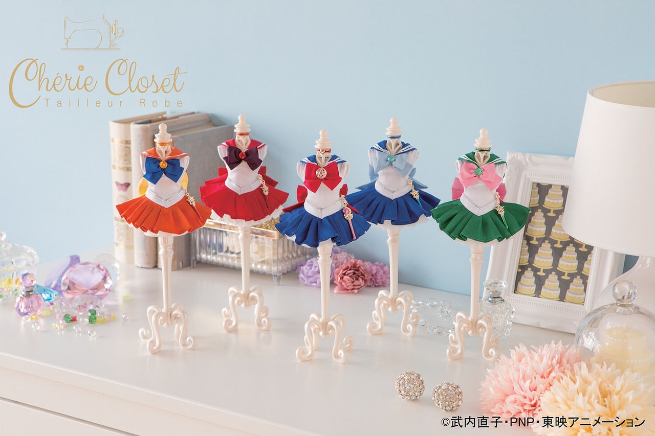 セーラー5戦士が勢揃い！飾って楽しむ、手のひらサイズのミニチュアドレス第2弾