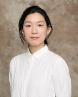 照井幸代役の江口のりこ。(c)新田 章／講談社　(c)「恋のツキ」製作委員会