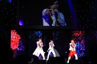 「スペシャルイベント『朝も！夜も！どんなときも！always WITH you!!』by アイドルタイムプリパラ」ライブの様子（写真は東京公演のもの）。