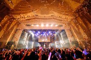 「スペシャルイベント『朝も！夜も！どんなときも！always WITH you!!』by アイドルタイムプリパラ」ライブの様子（写真は東京公演のもの）。