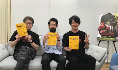 左から安元洋貴、森山洋監督、細谷佳正。