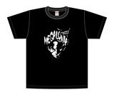 「メガロボクス presents メガロニア in SHIBUYA WWW」で販売される、森山洋監督描き下ろしイラストをあしらったTシャツ。