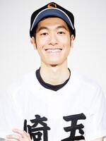 大村わたる扮する小山大樹。