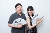 左から「りゅうおうのおしごと！」監督の柳伸亮、総作画監督・キャラクターデザインの矢野茜。