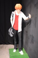 「時をかける少女」に登場する千昭の巨大フィギュア。