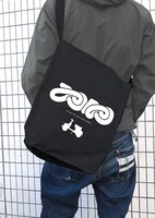 「フリクリ ショルダートート」使用例。