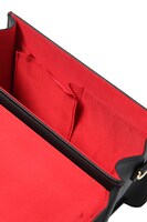 鬼灯モデルのバッグ。