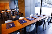 「白泉社即日デビューまんが賞」会場の様子。