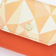 和泉三月をモチーフにしたミニ財布。