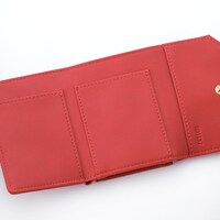 七瀬陸をモチーフにしたミニ財布。