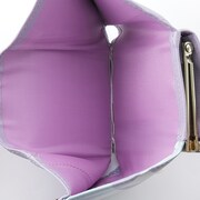 逢坂壮五をモチーフにしたミニ財布。